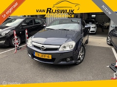 Opel Tigra TwinTop 1.4-16V Linea Rossa met automaat uit 2009